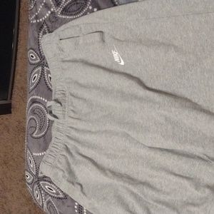 Nike men's sportswear club shorts